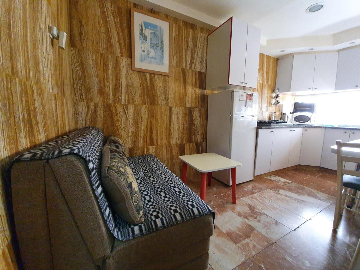Ezore Yam Apartmens - Elmali'Akh St. 4 Bat Yam Ngoại thất bức ảnh