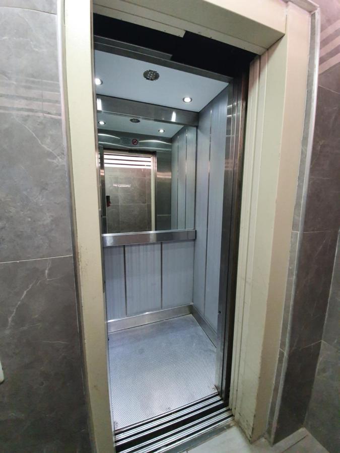 Ezore Yam Apartmens - Elmali'Akh St. 4 Bat Yam Ngoại thất bức ảnh