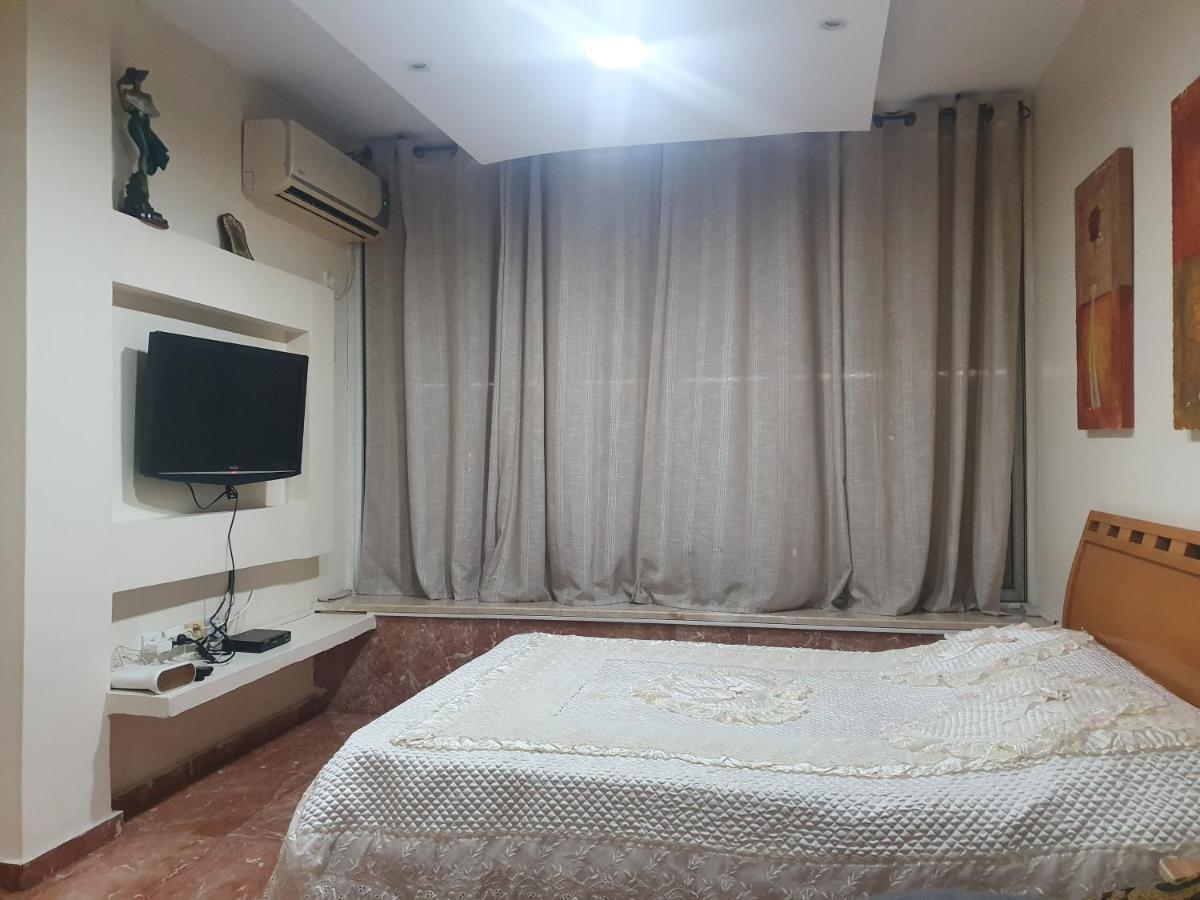 Ezore Yam Apartmens - Elmali'Akh St. 4 Bat Yam Ngoại thất bức ảnh