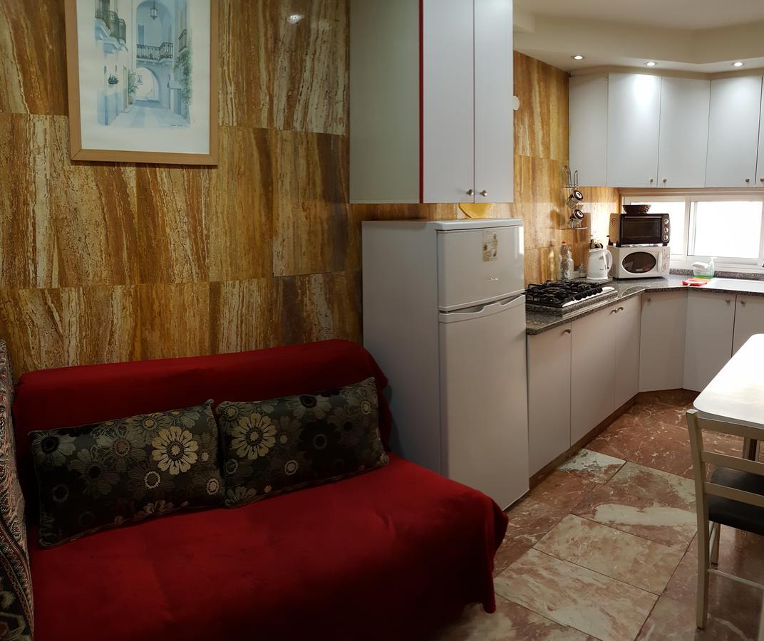 Ezore Yam Apartmens - Elmali'Akh St. 4 Bat Yam Ngoại thất bức ảnh