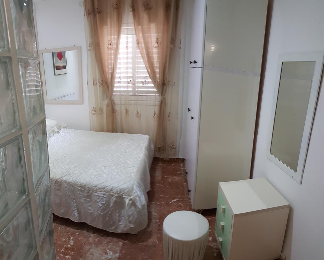 Ezore Yam Apartmens - Elmali'Akh St. 4 Bat Yam Ngoại thất bức ảnh